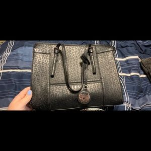 Black guess purse